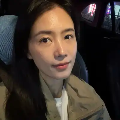 史飞